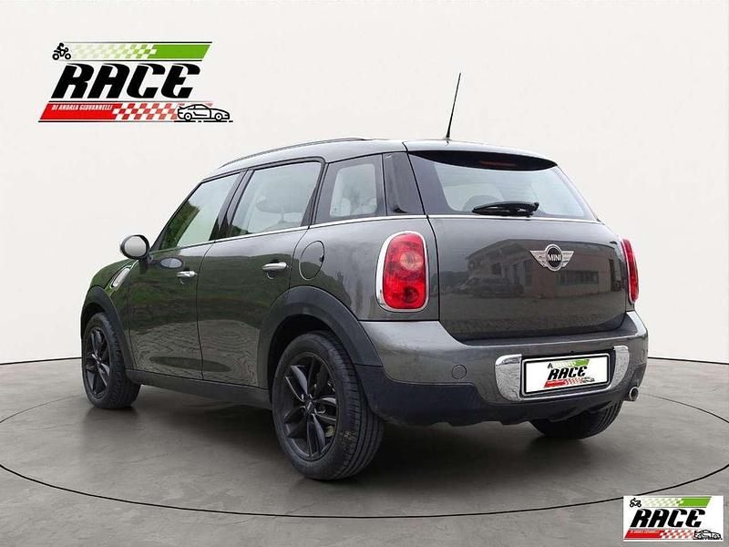 Usata Mini Cooper Countryman 90 CV (66 kW) 2013 Marrone SUV