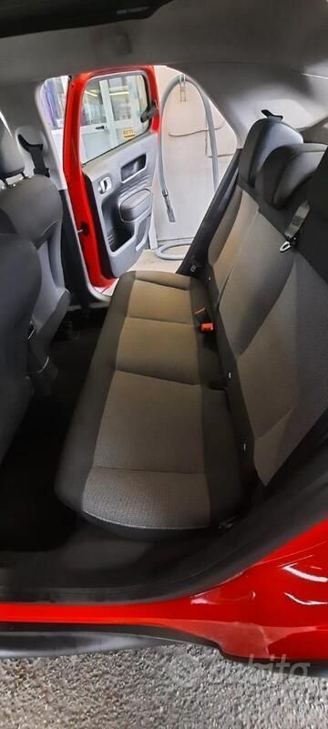 Usata Citroën C4 Cactus 82 CV (60 kW) 2016 Rosso Utilitaria