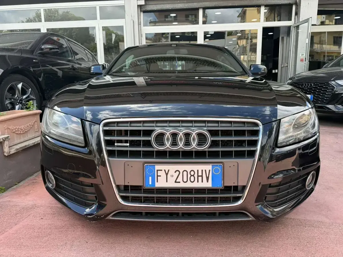 Begagnad Audi A5 Ambiente 170 HK (125 kW) 2010 Saphire Sportkupé