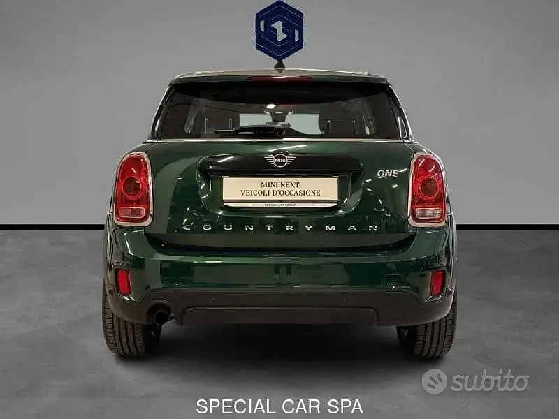 Usata Mini One Countryman 102 CV (75 kW) 2019 Verde SUV