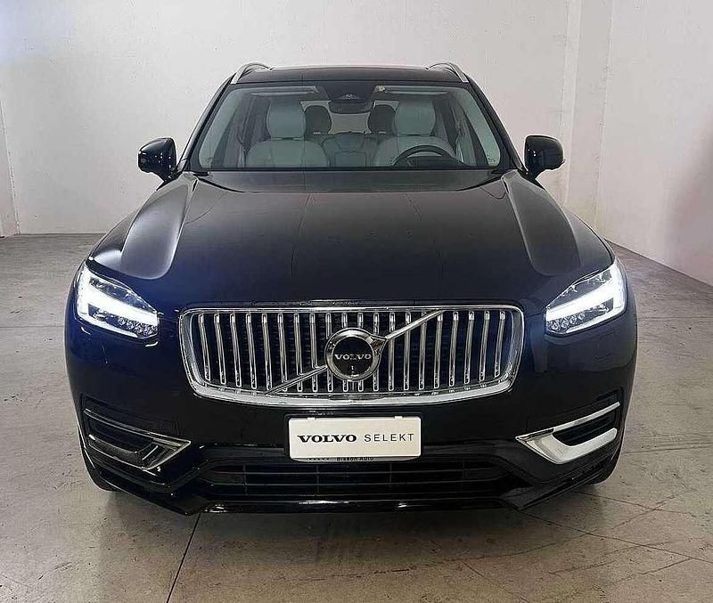 Usata Volvo XC90 Ultimate 235 CV (172 kW) 2024 Nero metallizzato SUV