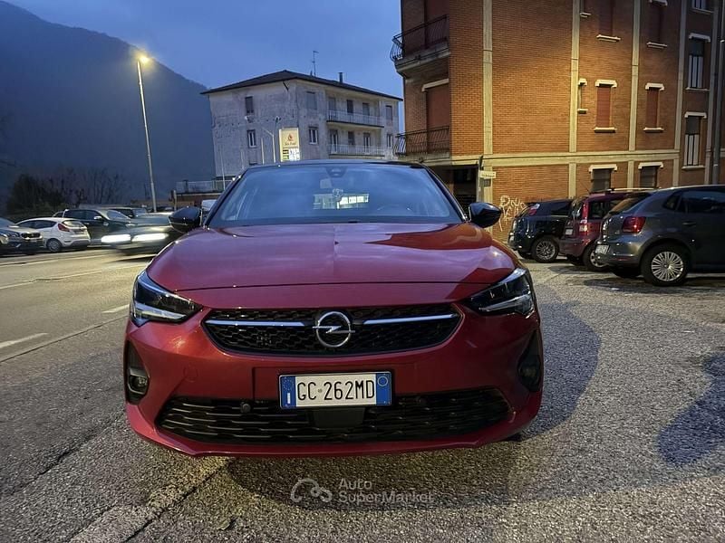 Usata Opel Corsa GS Line 101 CV (74 kW) 2020 Rosso Utilitaria