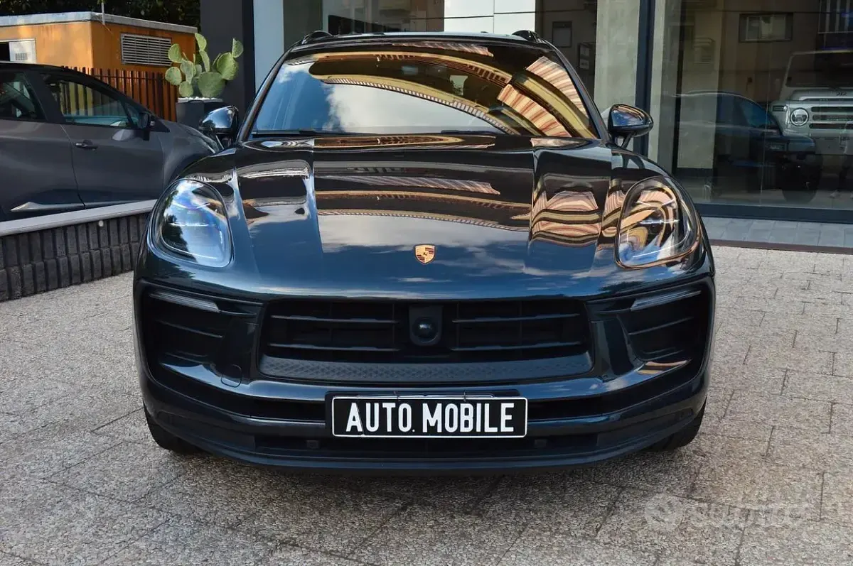 Usata Porsche Macan 265 CV (194 kW) 2021 Grigio SUV