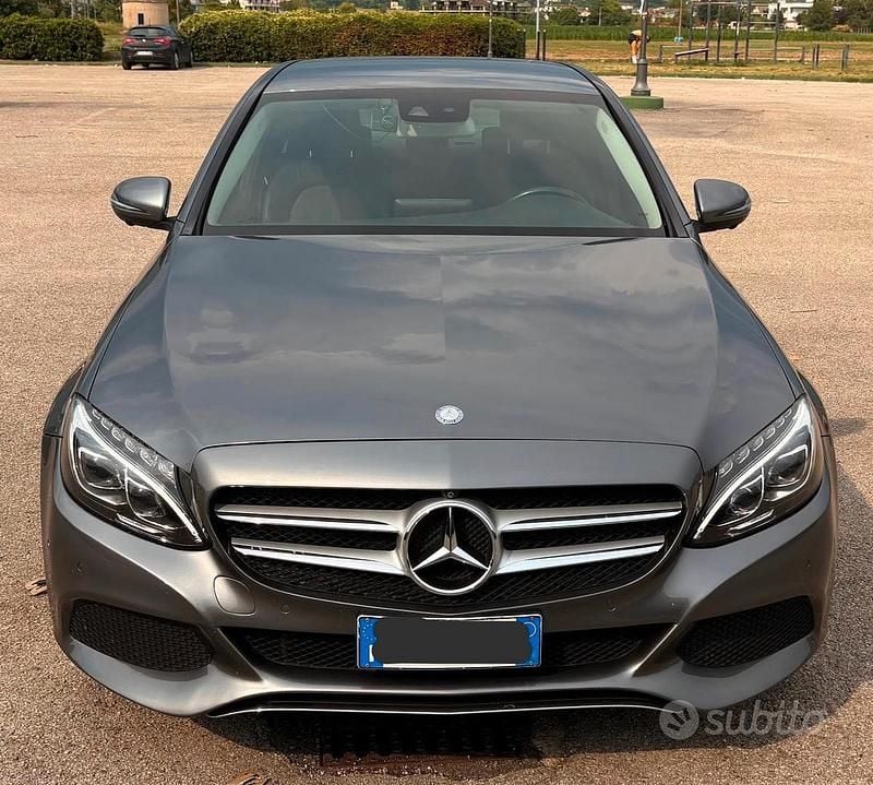 Usado Mercedes C220 170 CV (125 kW) 2016 Berlina