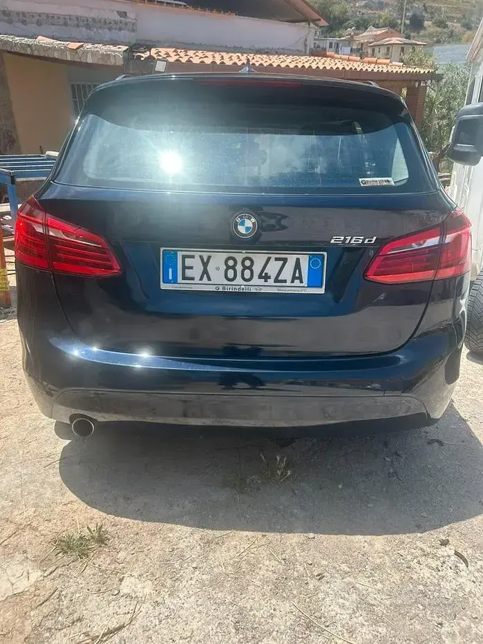 Usata BMW 216 Active Tourer Efficient Dynamics 116 CV (85 kW) 2014 Blu Monovolume
