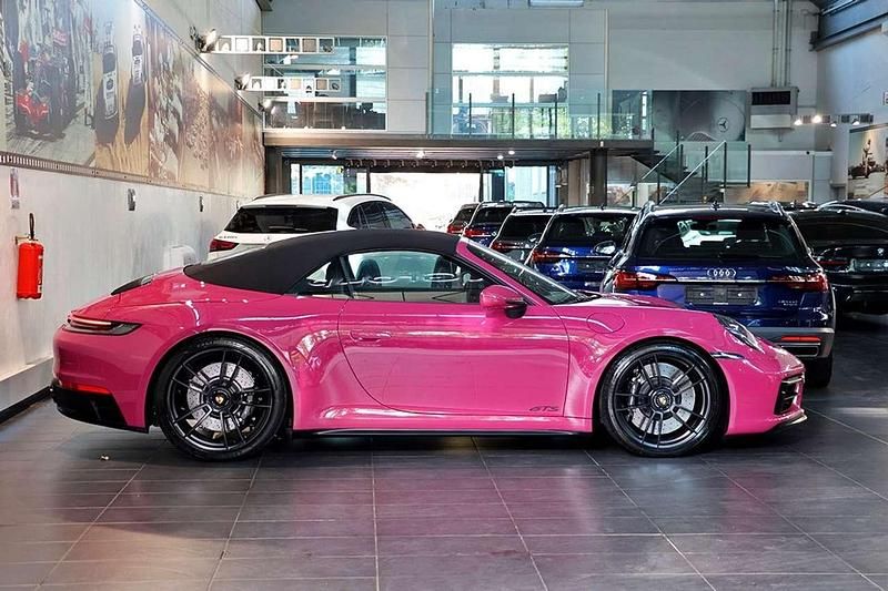 Usata Porsche 911 Carrera Cabriolet 480 CV (353 kW) 2023 Lilla Cabrio