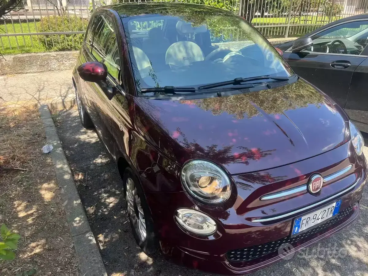 Usata Fiat 500 Lounge 69 CV (50 kW) 2015 Viola Utilitaria