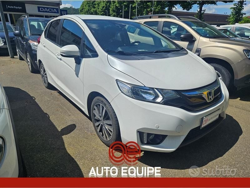 Usata Honda Jazz Elegance 102 CV (75 kW) 2017 Bianco Utilitaria