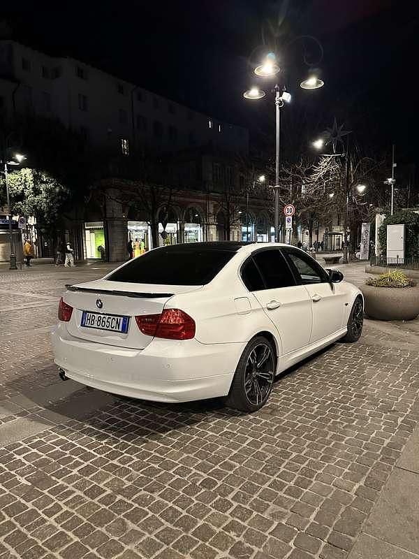 Usata BMW 320 M Sport 184 CV (135 kW) 2011 Berlina
