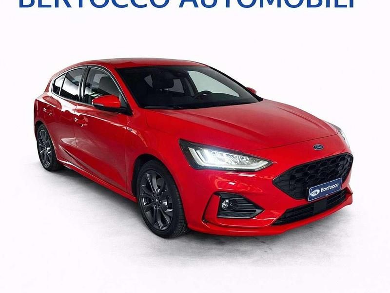 Rosso Usata 2023 Ford Focus ST-Line Berlina | 17.850 € (Ottimo prezzo) - Immagine 1/4