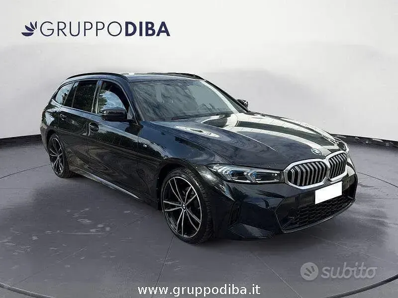 Usata BMW 320 Efficient Dynamics 190 CV (139 kW) 2023 Nero Station wagon