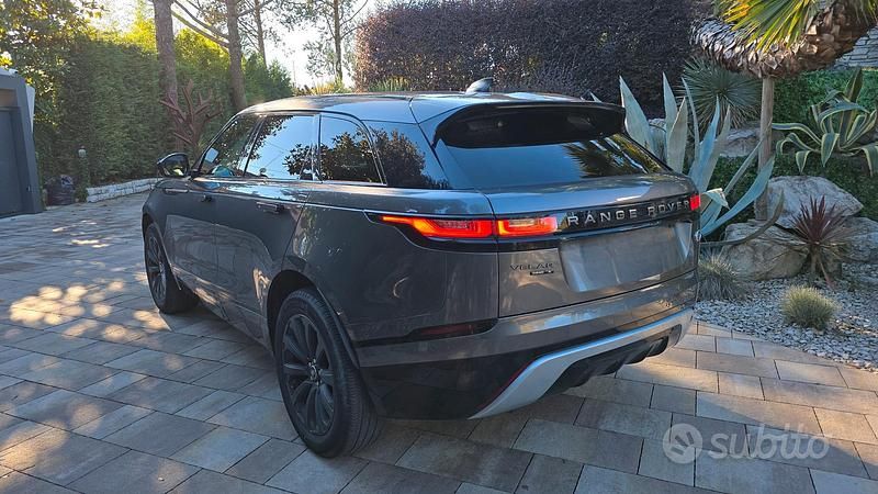 Usata Land Rover Range Rover Velar 240 CV (176 kW) 2019 Grigio SUV