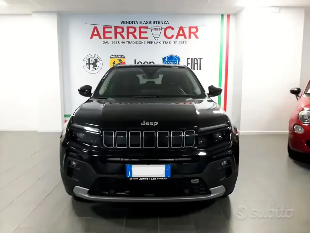 Usata Jeep Avenger Summit 101 CV (74 kW) 2023 Nero SUV