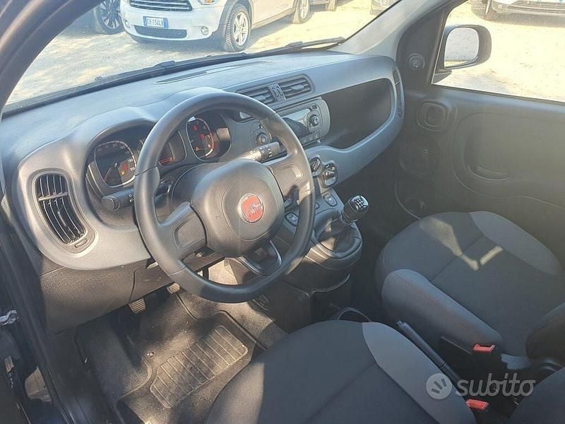 Usata Fiat Panda Easy 71 CV (52 kW) 2021 Grigio Utilitaria