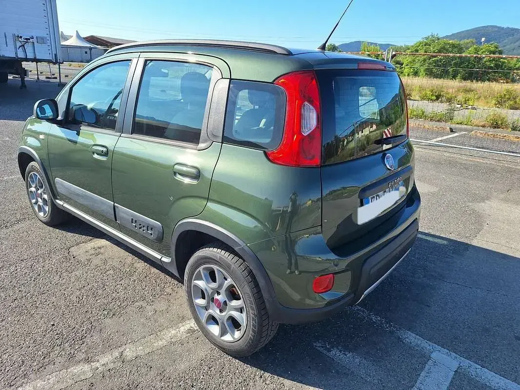 Usata Fiat Panda 4x4 86 CV (63 kW) 2013 Verde Utilitaria