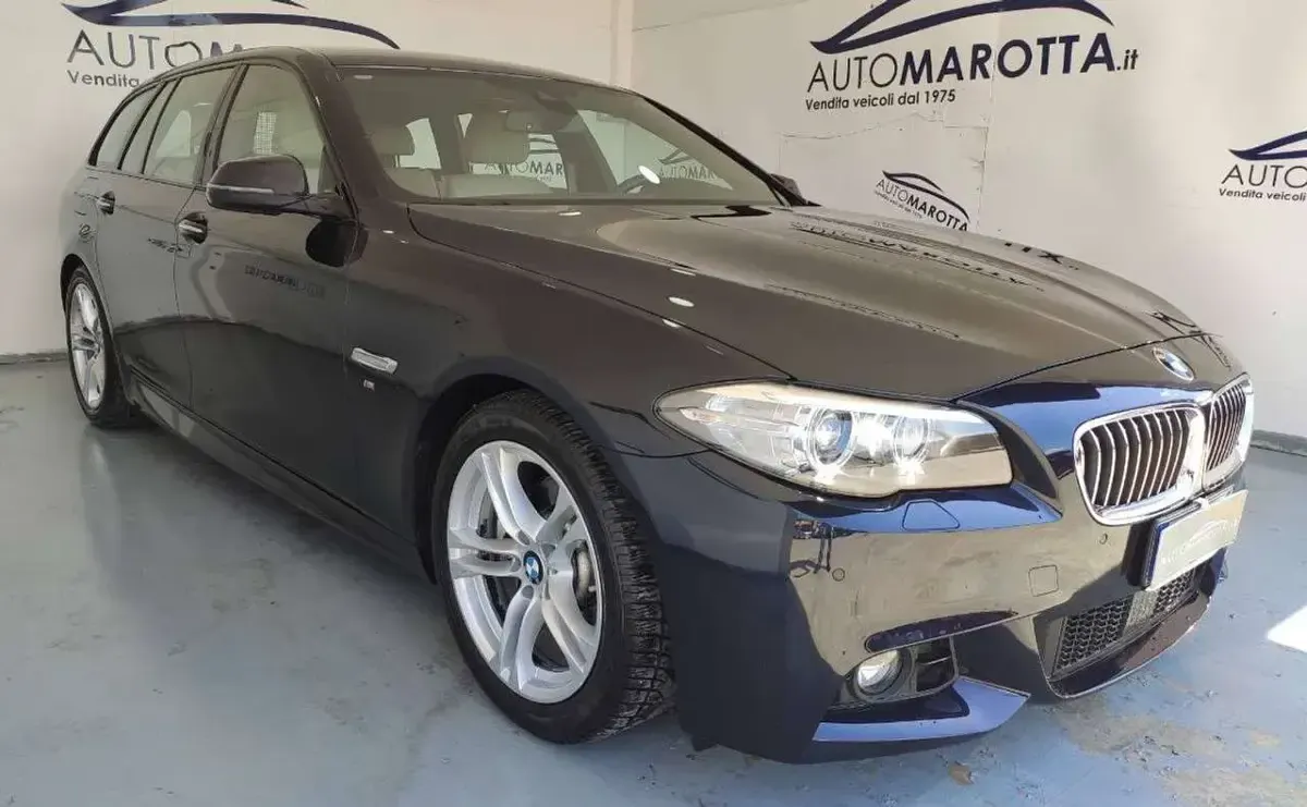 Usata BMW 520 M Sport 192 CV (141 kW) 2016 Blu Station wagon