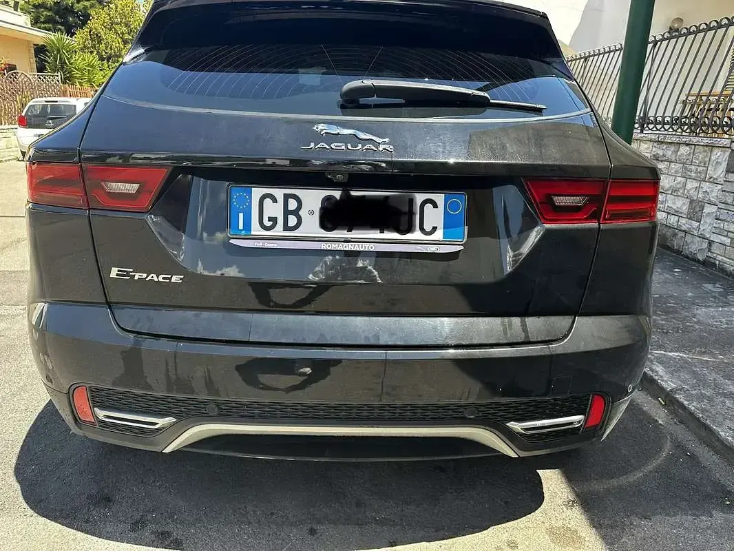 Usata Jaguar E-Pace SE 163 CV (119 kW) 2021 SUV