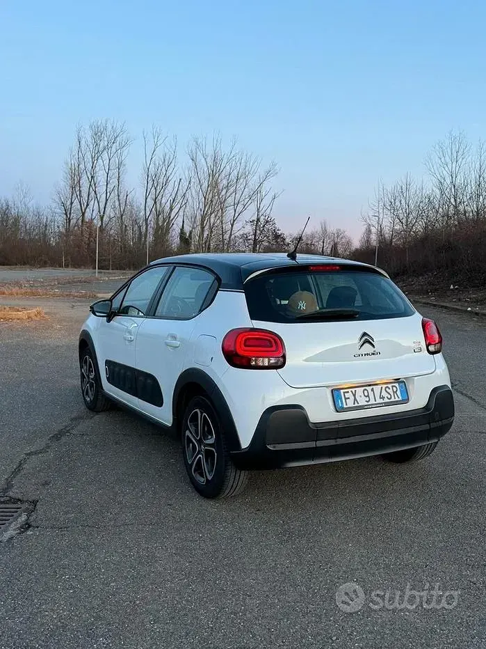 Usata Citroën C3 83 CV (61 kW) 2019 Bianco Utilitaria