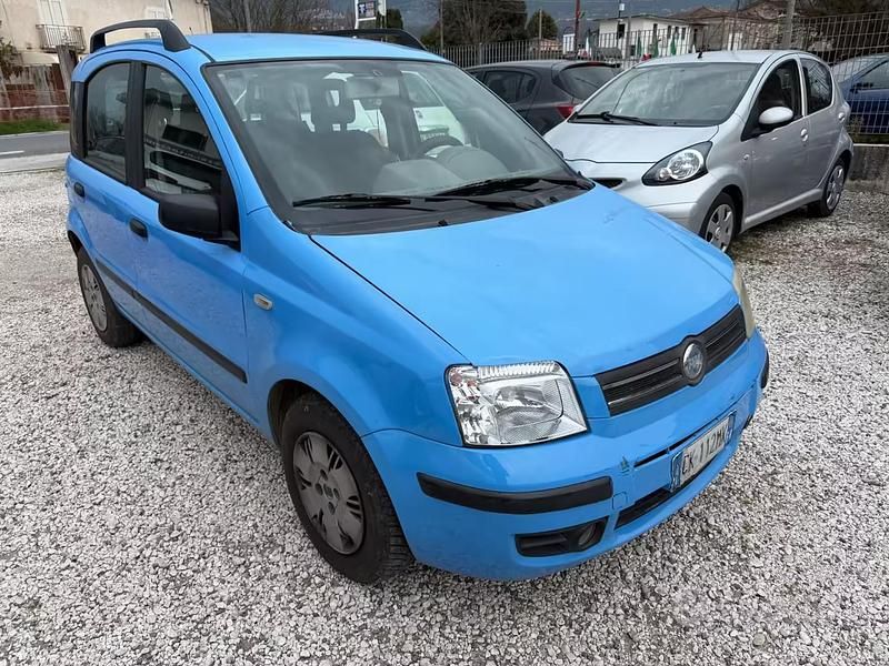 Usata Fiat Panda Dynamic 59 CV (43 kW) 2004 Blu Utilitaria