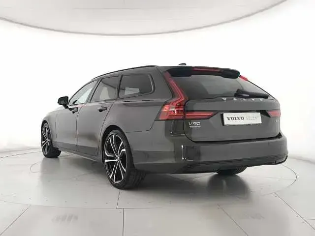 Usata Volvo V90 145 CV (106 kW) 2023 Grigio Station wagon