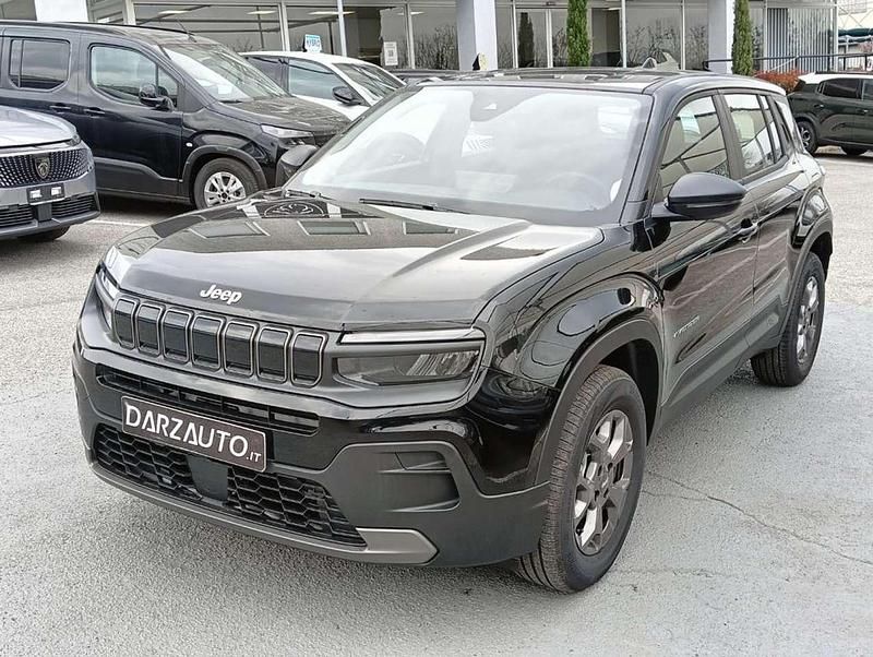 Nuova Jeep Avenger Longitude Plus 101 CV (74 kW) 2026 Nero volcano SUV