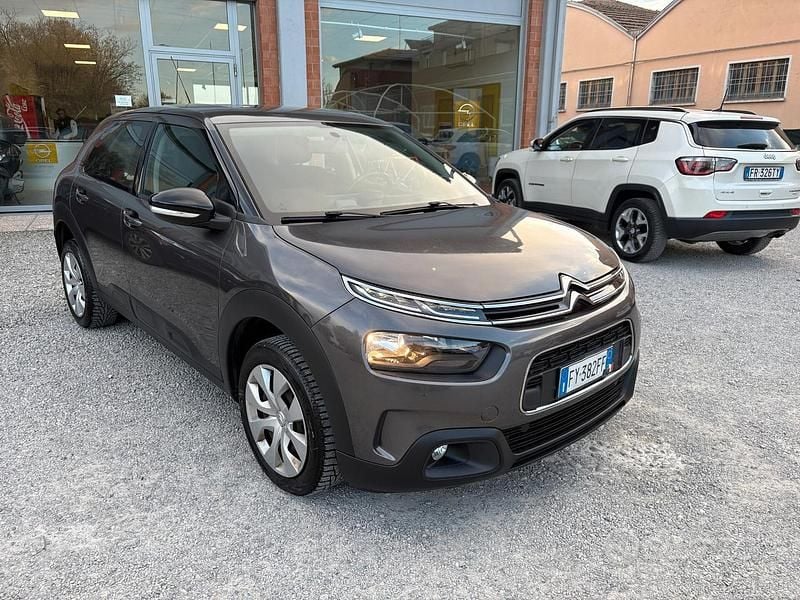 Usata Citroën C4 PureTech 110 CV (80 kW) 2020 Grigio Berlina