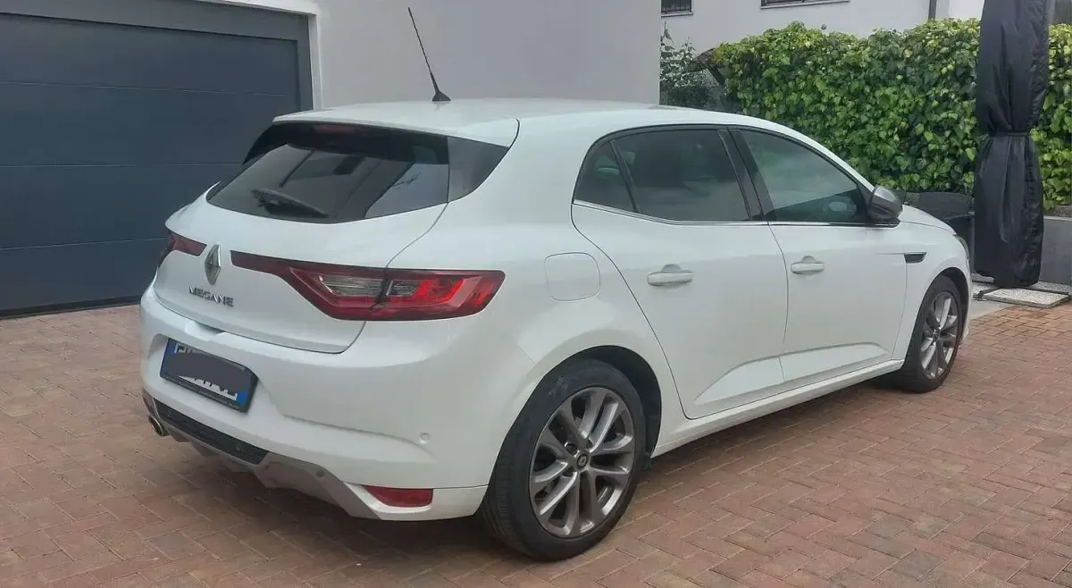 Usata Renault Mégane GT Line GT-Line 110 CV (80 kW) 2017 Bianco Berlina