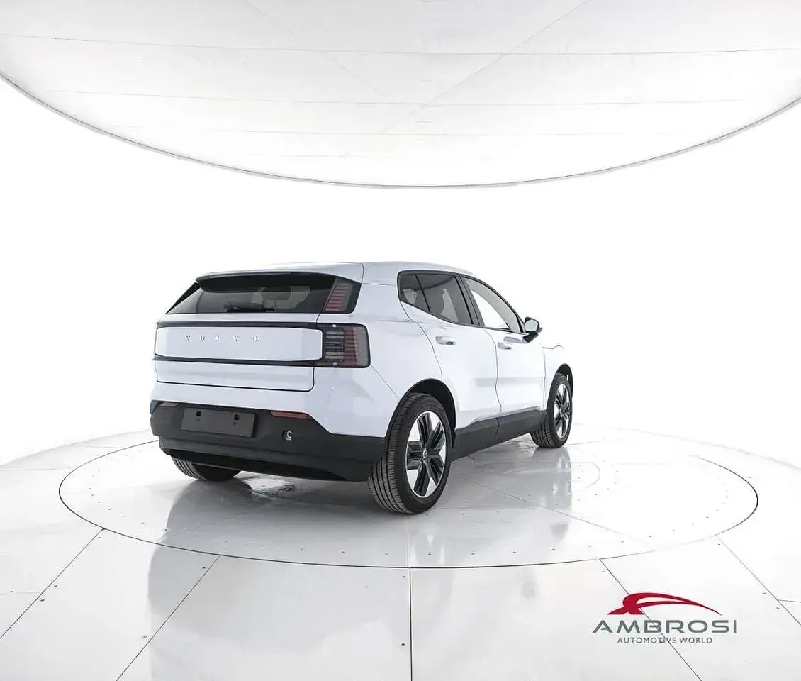 Nuova Volvo EX30 Core 200 kW (272 CV) 2026 Bluazzurro SUV