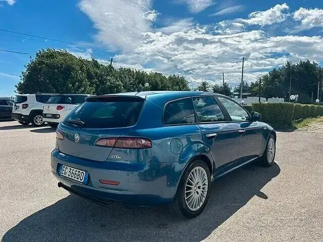 Usata Alfa Romeo 159 Exclusive 150 CV (110 kW) 2008 Blu Berlina