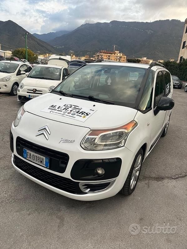 Usata Citroën C3 Picasso Exclusive 108 CV (79 kW) 2010 Bianco Monovolume
