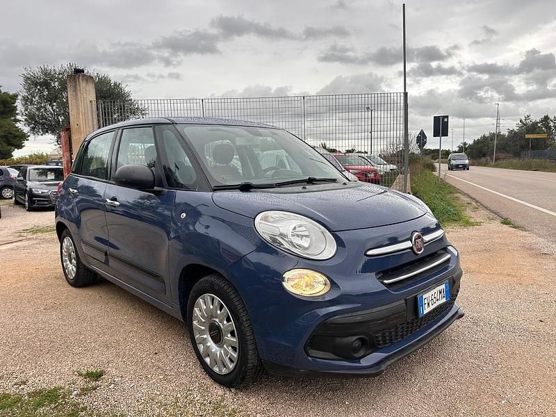 Usata Fiat 500L Business 95 CV (69 kW) 2019 Blu Monovolume