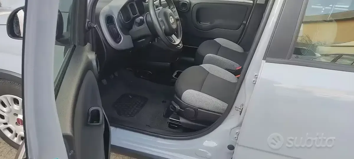 Usata Fiat Panda 86 CV (63 kW) 2022 Grigio Utilitaria