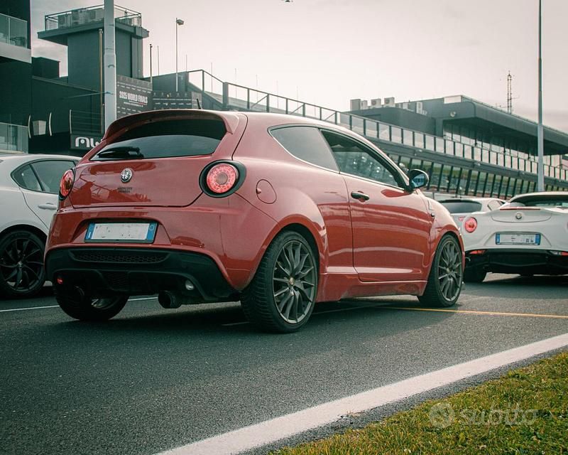 Usata Alfa Romeo MiTo Quadrifoglio Verde 170 CV (125 kW) 2011 Rosso Utilitaria