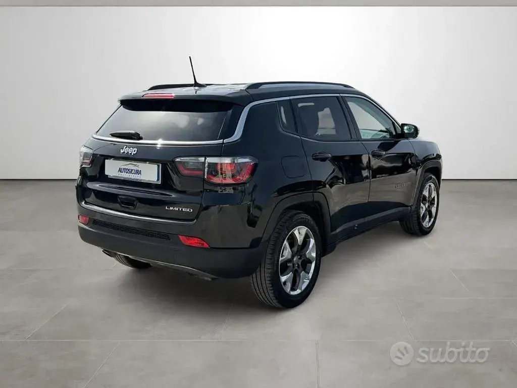 Usata Jeep Compass Limited 120 CV (88 kW) 2019 Nero SUV