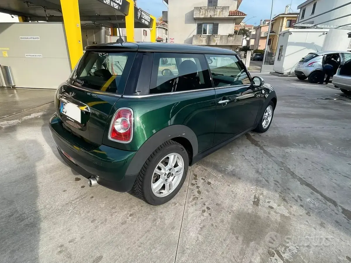 Occasion Mini Cooper D 90 ch (66 kW) 2014 Vert Citadine