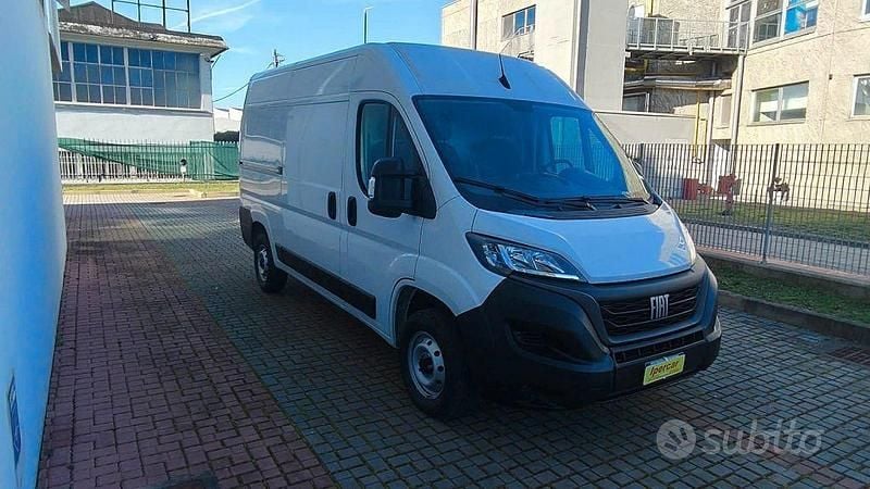 Usata Fiat Ducato 33 Easy 140 CV (102 kW) 2023 Bianco Furgone