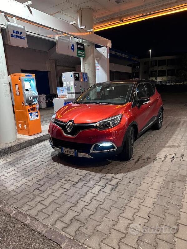 Usato 2014 Renault Captur 1.5 Diesel 90 CV (12.500 €)