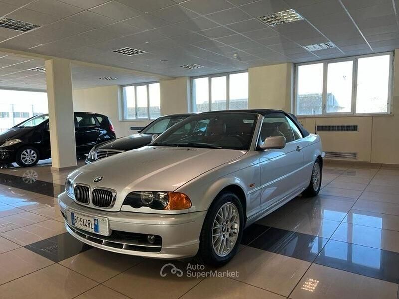 Usata BMW 320 Cabriolet 170 CV (125 kW) 2001 Argento Cabrio