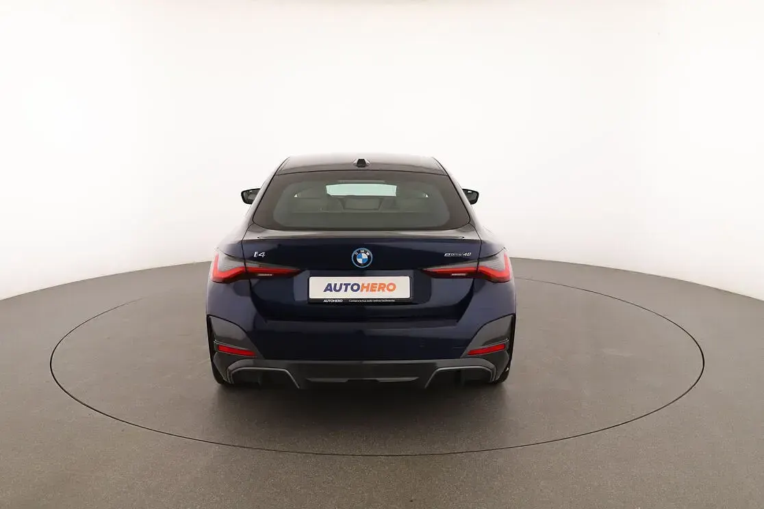 Usata BMW i4 M Sport 250 kW (340 CV) 2022 Blu Berlina