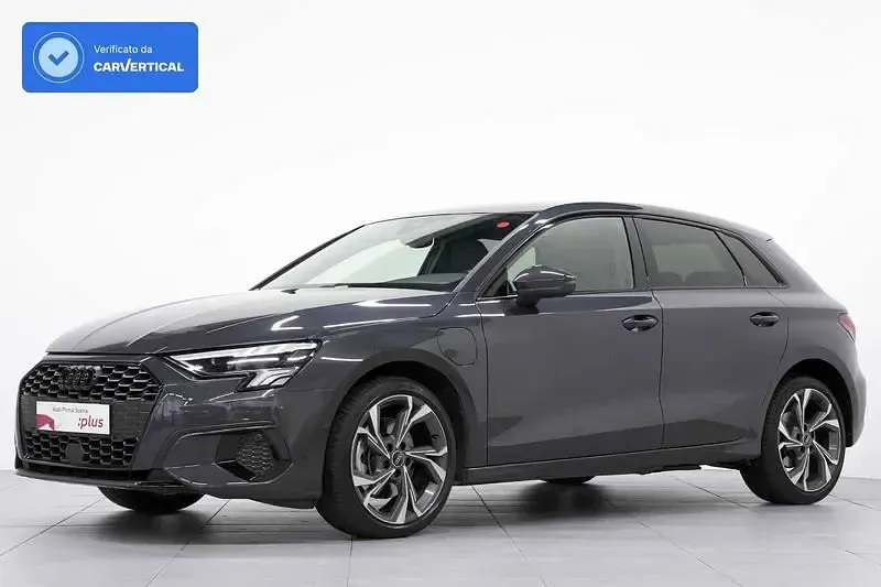 Usata Audi A3 Sportback Advanced 204 CV (150 kW) 2022 Grigio Utilitaria