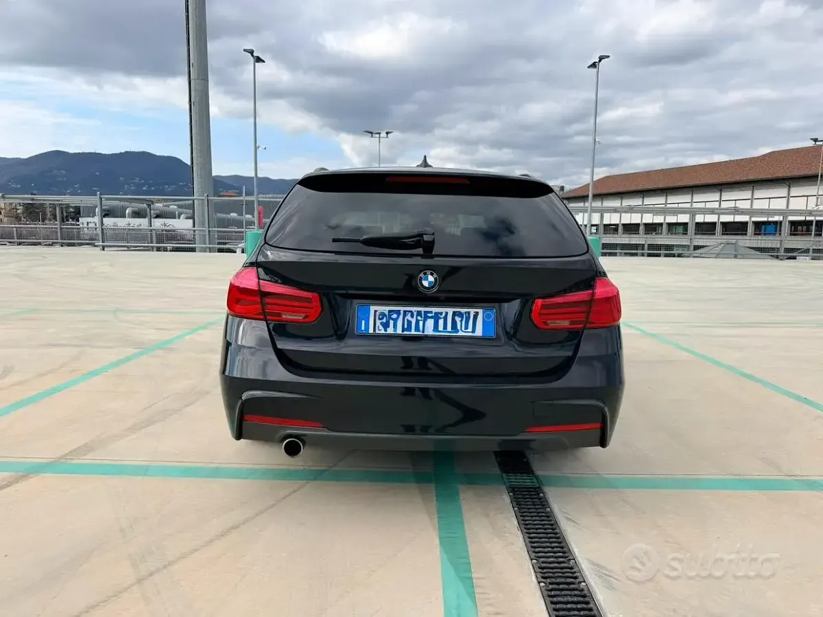Usata BMW 318 M Sport 150 CV (110 kW) 2019 Nero Station wagon