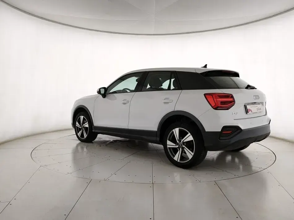 Gebraucht Audi Q2 Admired 116 PS (85 kW) 2022 Weiß SUV