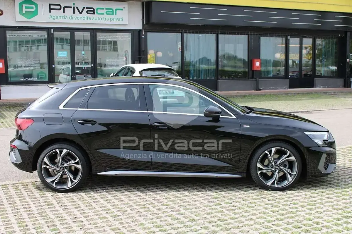 Usata Audi A3 S-Line 110 CV (80 kW) 2022 Nero Berlina