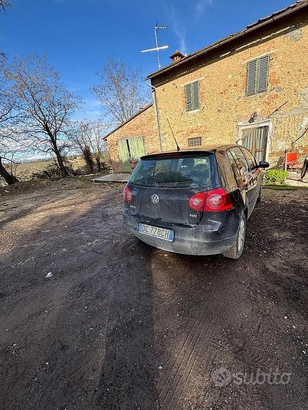 Usata VW Golf V 105 CV (77 kW) 2007 Nero Berlina