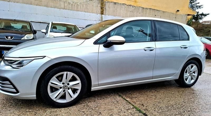 Usata VW Golf VII Style 149 CV (109 kW) 2021 Argento Utilitaria