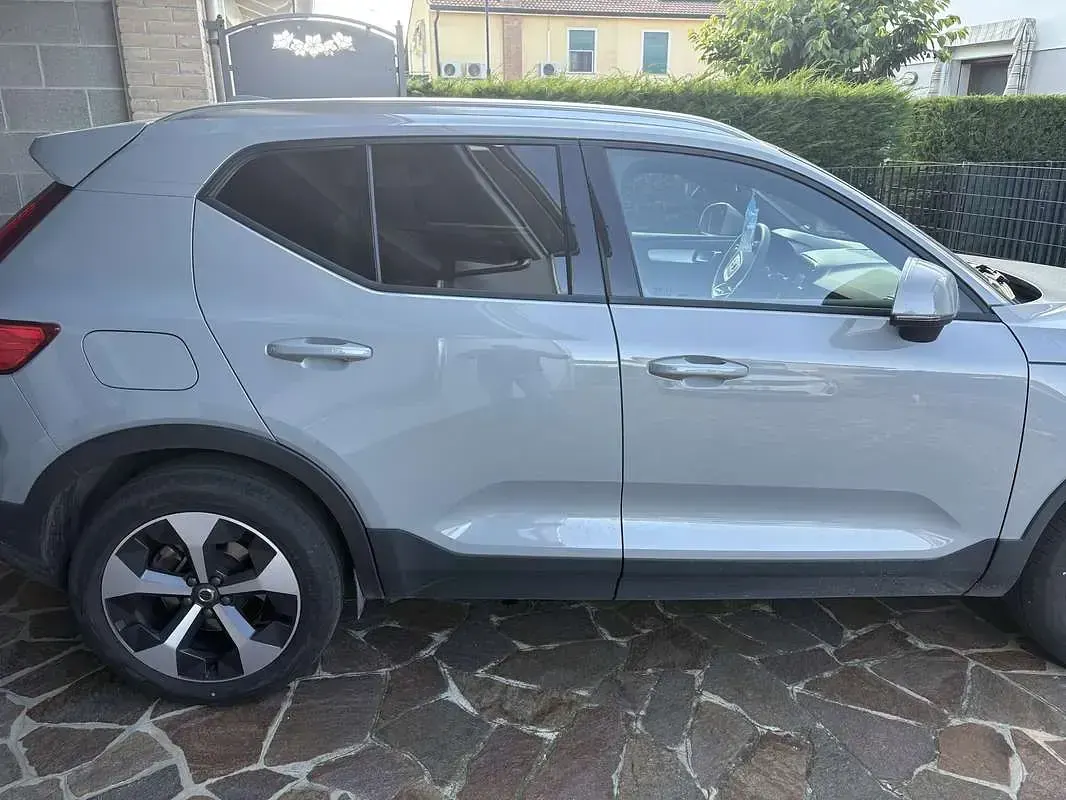 Usata Volvo XC40 Core 163 CV (119 kW) 2023 SUV