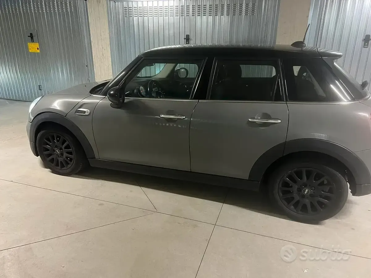 Usata Mini Cooper D 116 CV (85 kW) 2018 Utilitaria