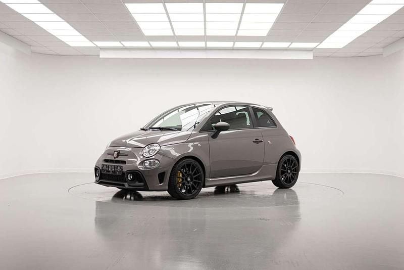 Usata Abarth 695 Competizione 179 CV (131 kW) 2023 Grigio Utilitaria