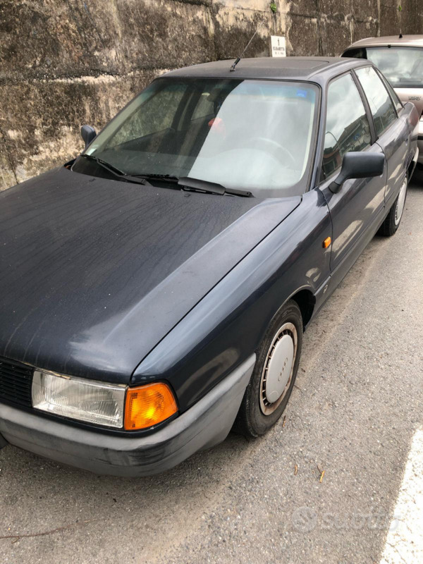 Usato 1989 Audi 80 Benzin (1.200 €)