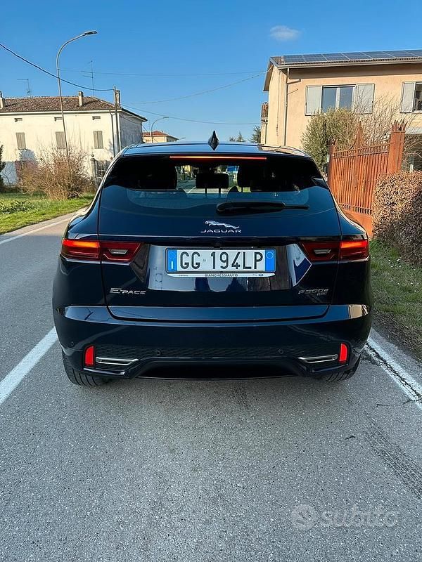 Usata Jaguar E-Pace 300 CV (220 kW) 2021 Blu SUV